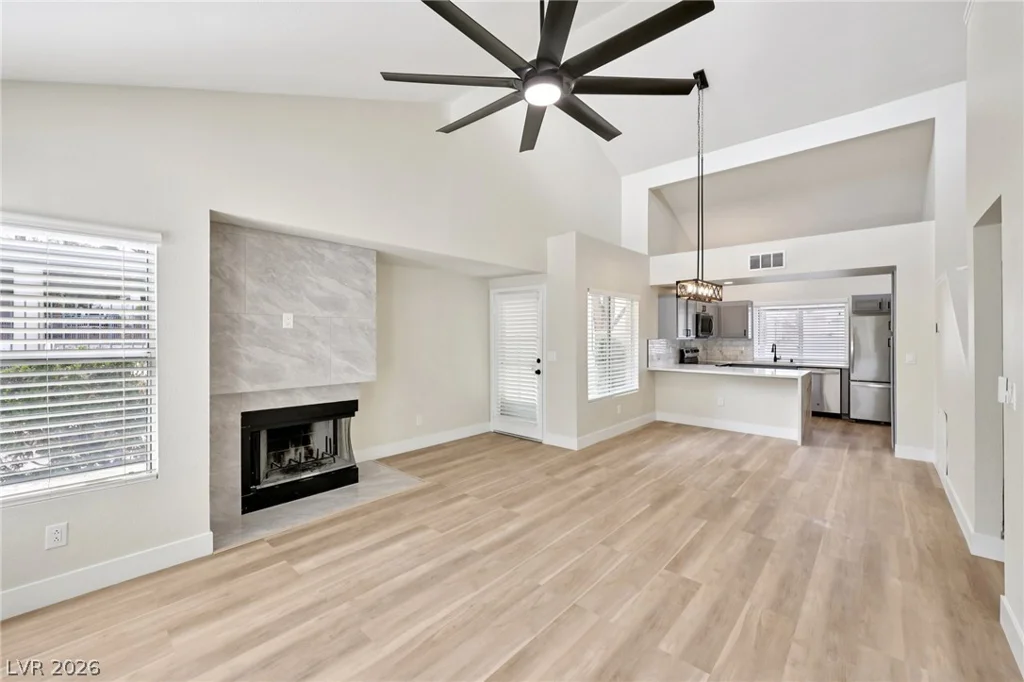 8913 Antioch, Las Vegas, NV 89117