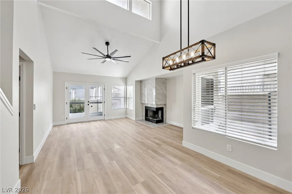 8913 Antioch, Las Vegas, NV 89117