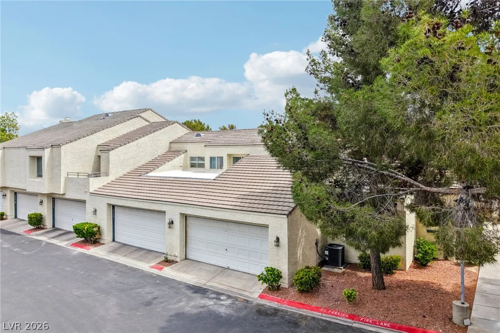 8913 Antioch, Las Vegas, NV 89117