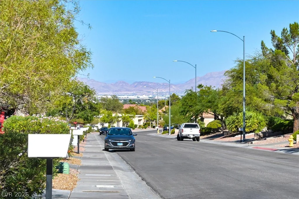 10008 Bundella, Las Vegas, NV 89134