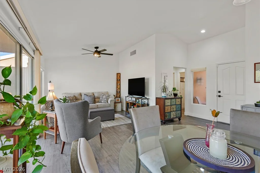 10008 Bundella, Las Vegas, NV 89134