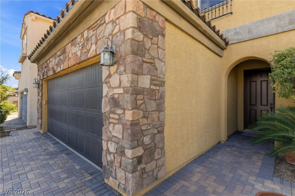 629 Wounded Star, Las Vegas, NV 89178