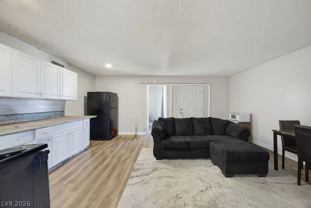 716 11th, Las Vegas, NV 89101