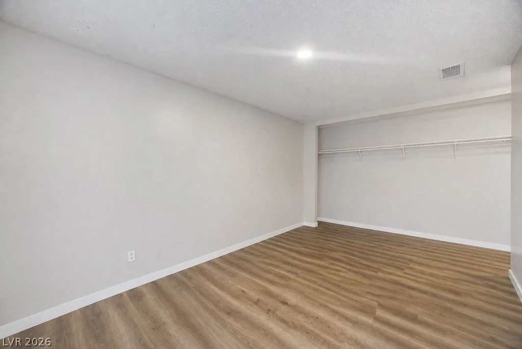 716 11th, Las Vegas, NV 89101