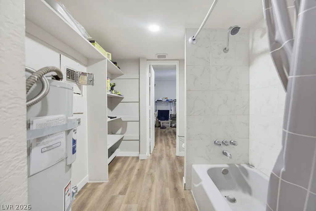 716 11th, Las Vegas, NV 89101
