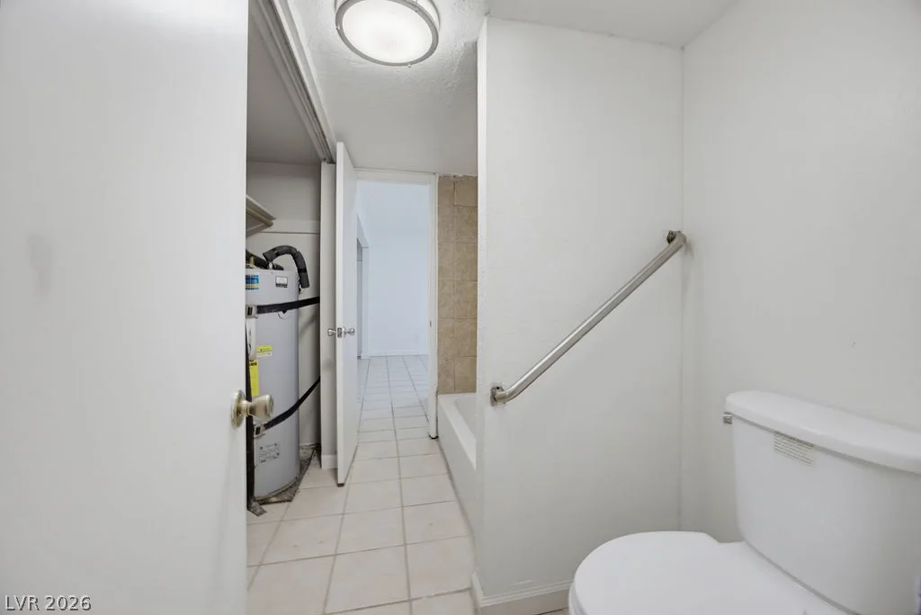 716 11th, Las Vegas, NV 89101
