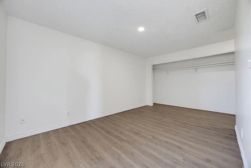 716 11th, Las Vegas, NV 89101