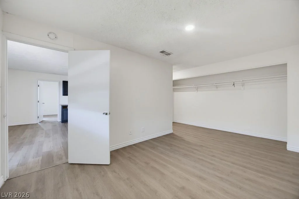 716 11th, Las Vegas, NV 89101