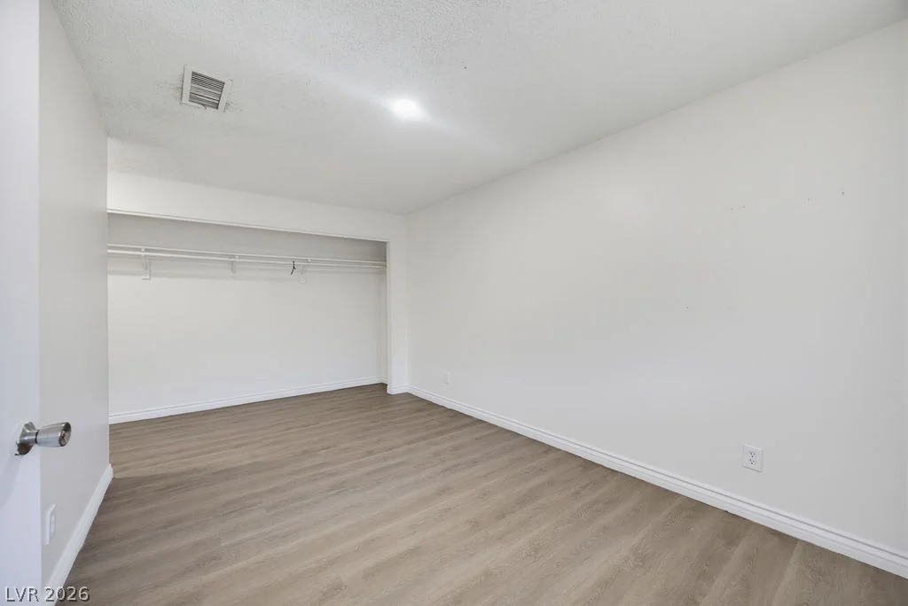 716 11th, Las Vegas, NV 89101
