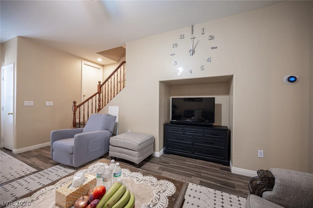 6882 Bronze Meadow, Las Vegas, NV 89122