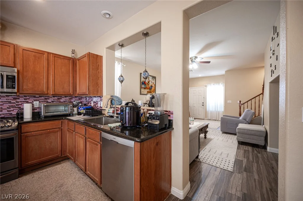 6882 Bronze Meadow, Las Vegas, NV 89122
