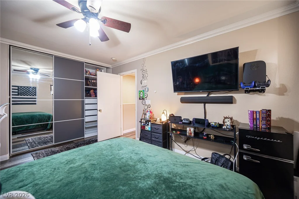 6882 Bronze Meadow, Las Vegas, NV 89122