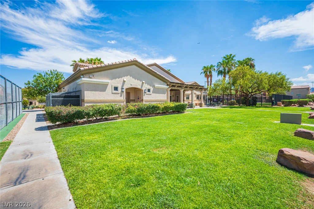 6882 Bronze Meadow, Las Vegas, NV 89122