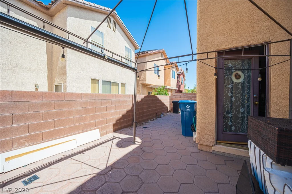 6882 Bronze Meadow, Las Vegas, NV 89122