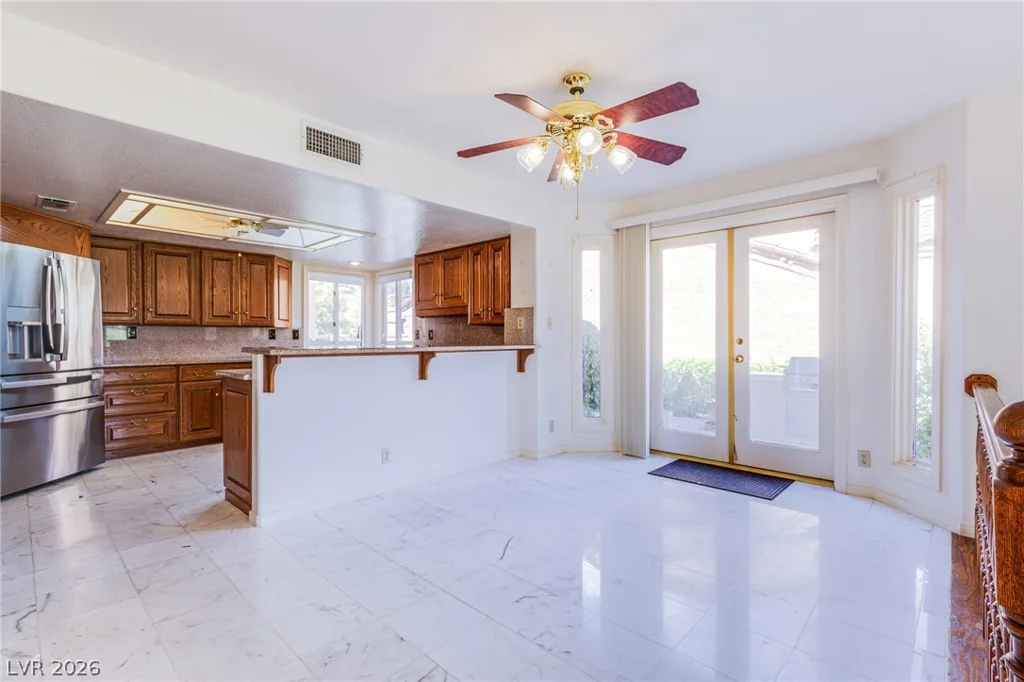 7761 Spanish Lake, Las Vegas, NV 89113