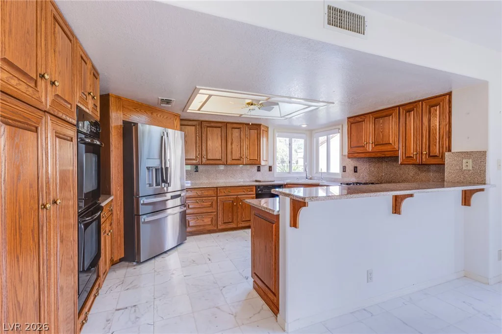 7761 Spanish Lake, Las Vegas, NV 89113