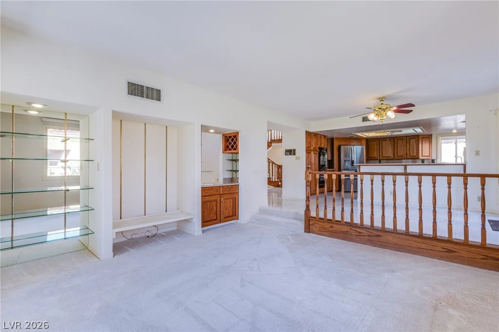 7761 Spanish Lake, Las Vegas, NV 89113