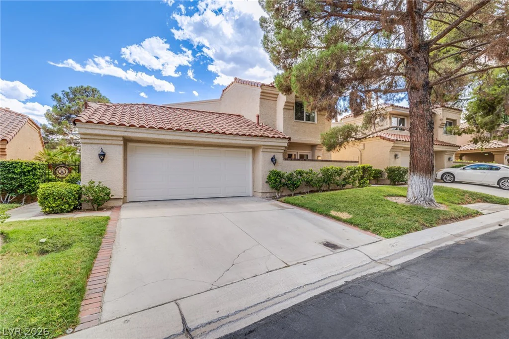 7761 Spanish Lake, Las Vegas, NV 89113