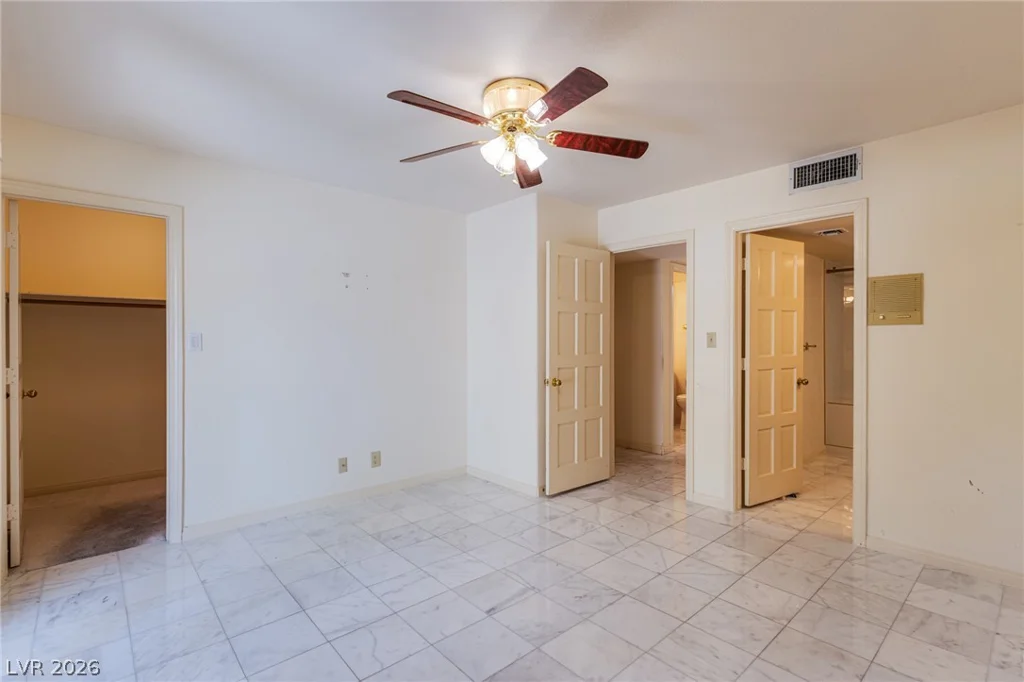 7761 Spanish Lake, Las Vegas, NV 89113