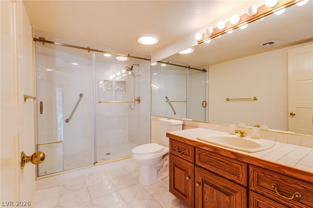 7761 Spanish Lake, Las Vegas, NV 89113