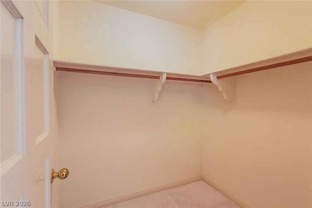 7761 Spanish Lake, Las Vegas, NV 89113