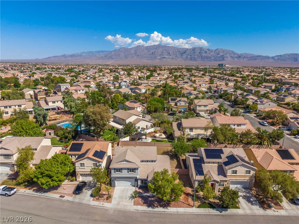 3812 Champagne Wood, North Las Vegas, NV 89031