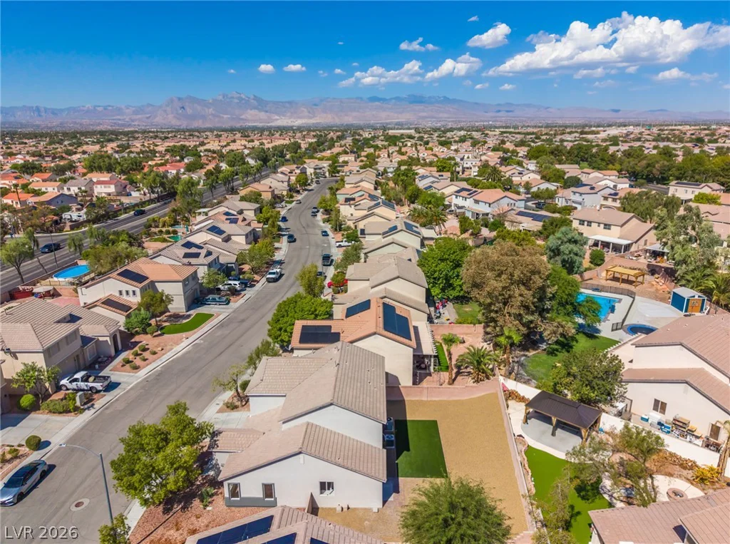 3812 Champagne Wood, North Las Vegas, NV 89031