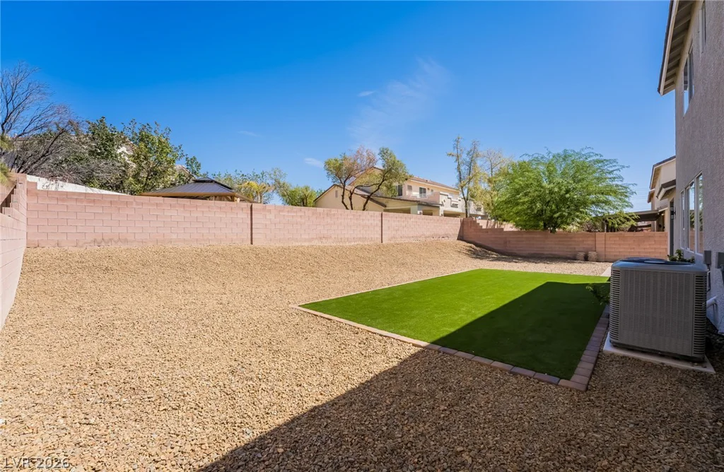 3812 Champagne Wood, North Las Vegas, NV 89031