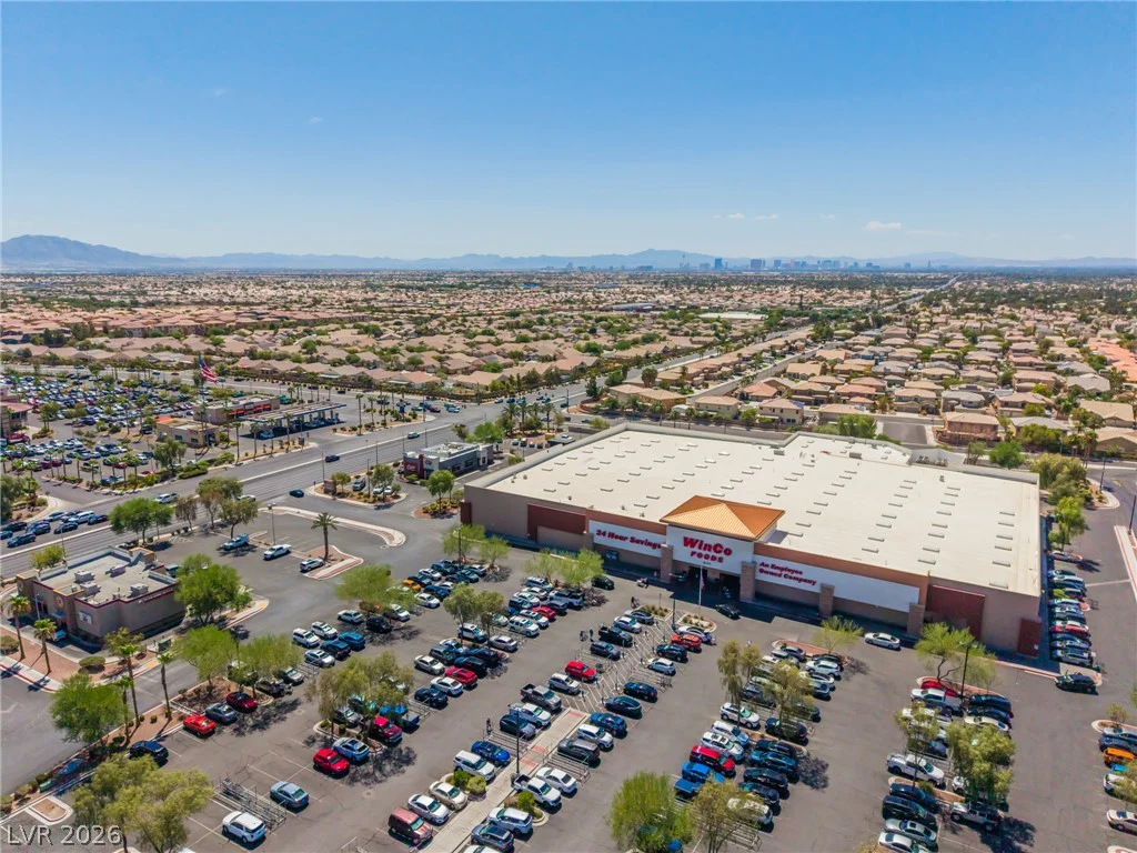 3812 Champagne Wood, North Las Vegas, NV 89031