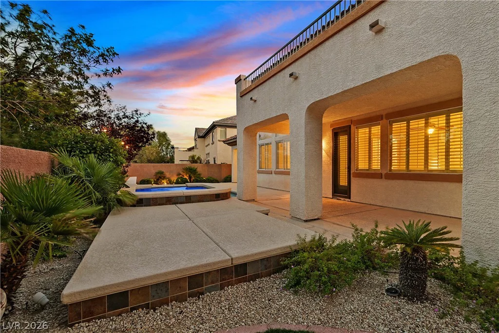 834 Roseberry, Las Vegas, NV 89138