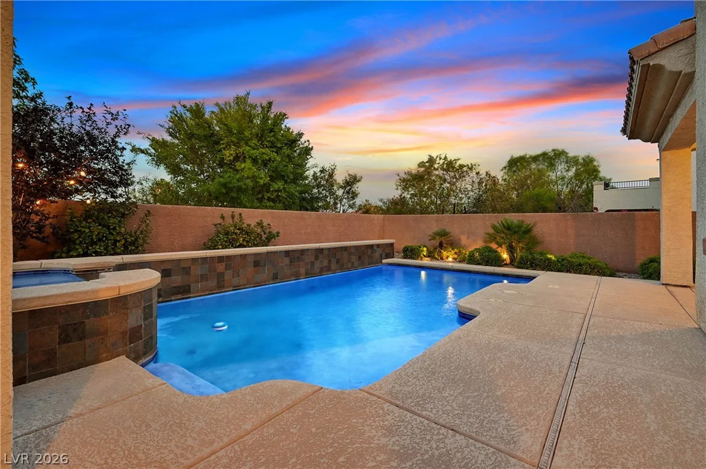 834 Roseberry, Las Vegas, NV 89138