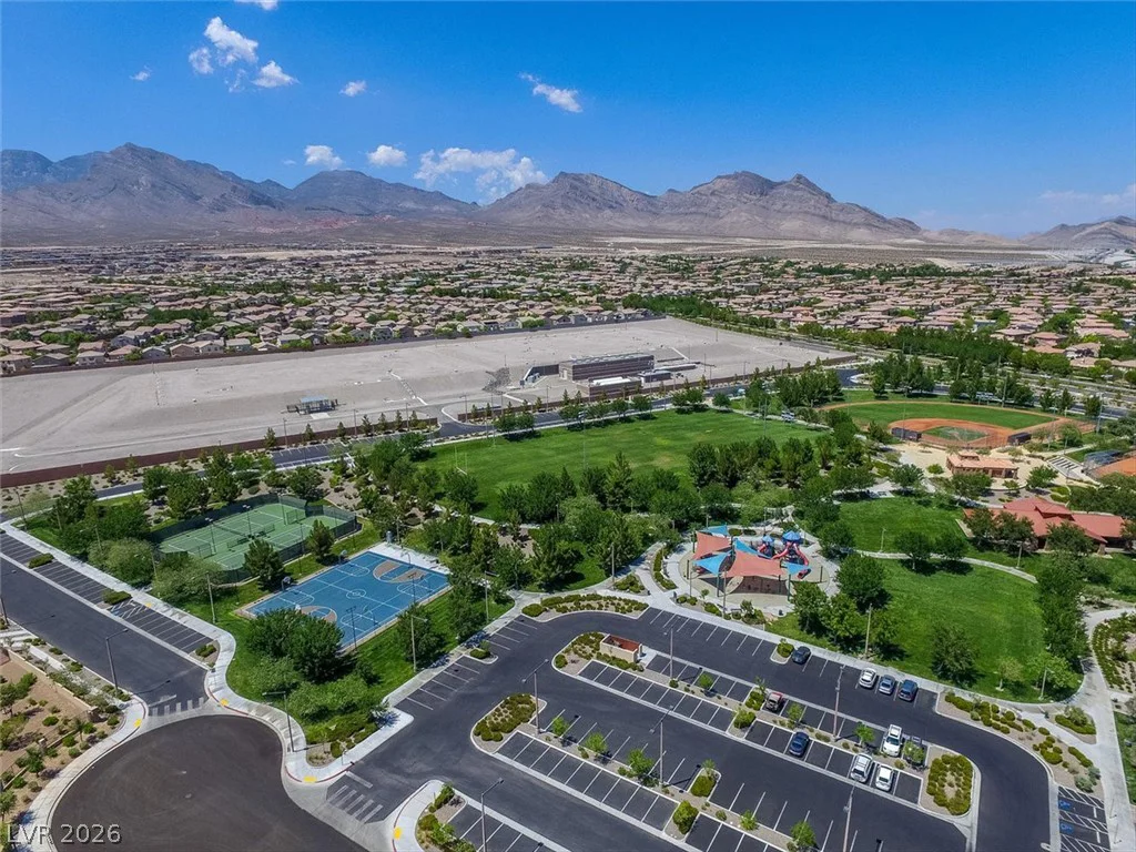 834 Roseberry, Las Vegas, NV 89138