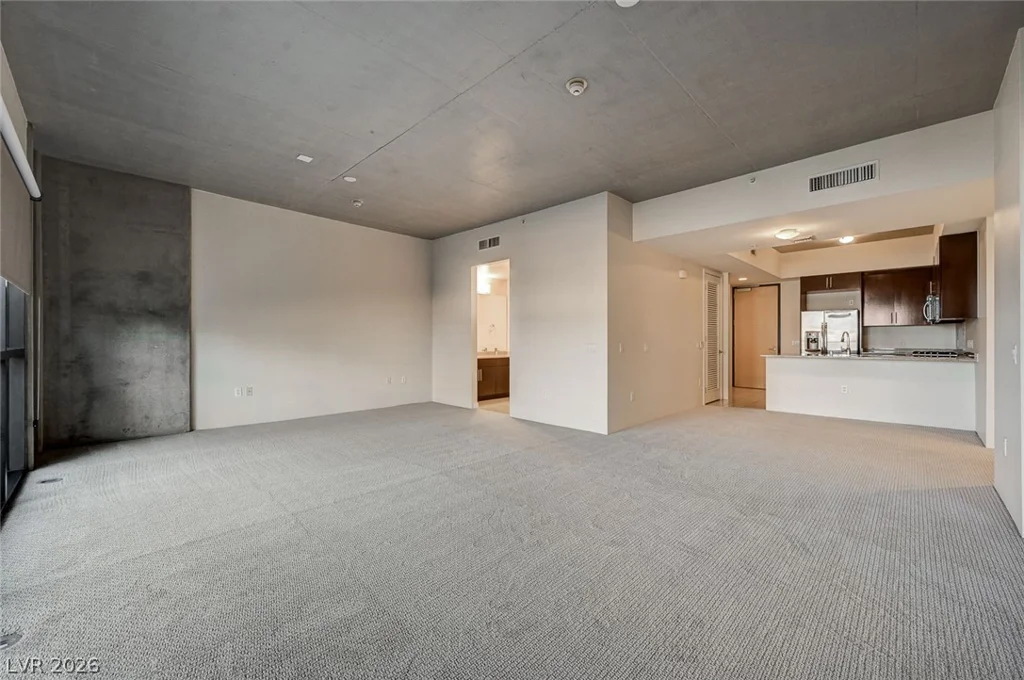 353 Bonneville, Las Vegas, NV 89101