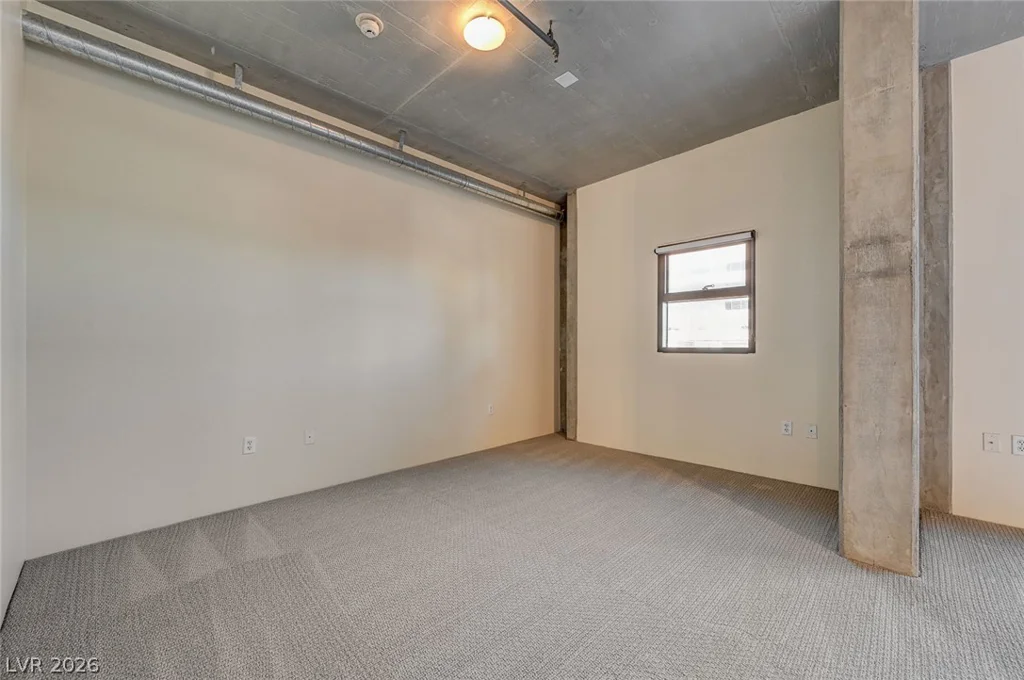 353 Bonneville, Las Vegas, NV 89101