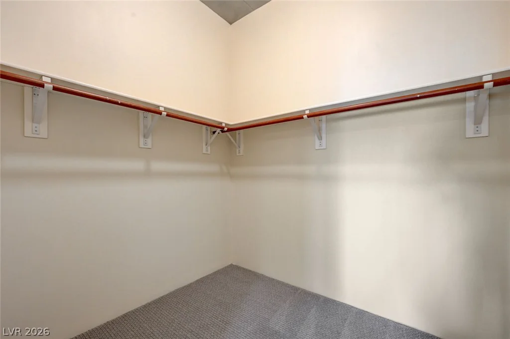 353 Bonneville, Las Vegas, NV 89101