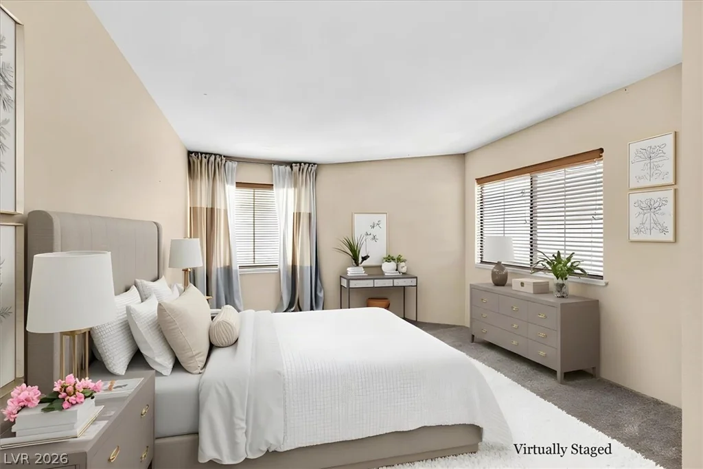 3820 Rhine, Las Vegas, NV 89108