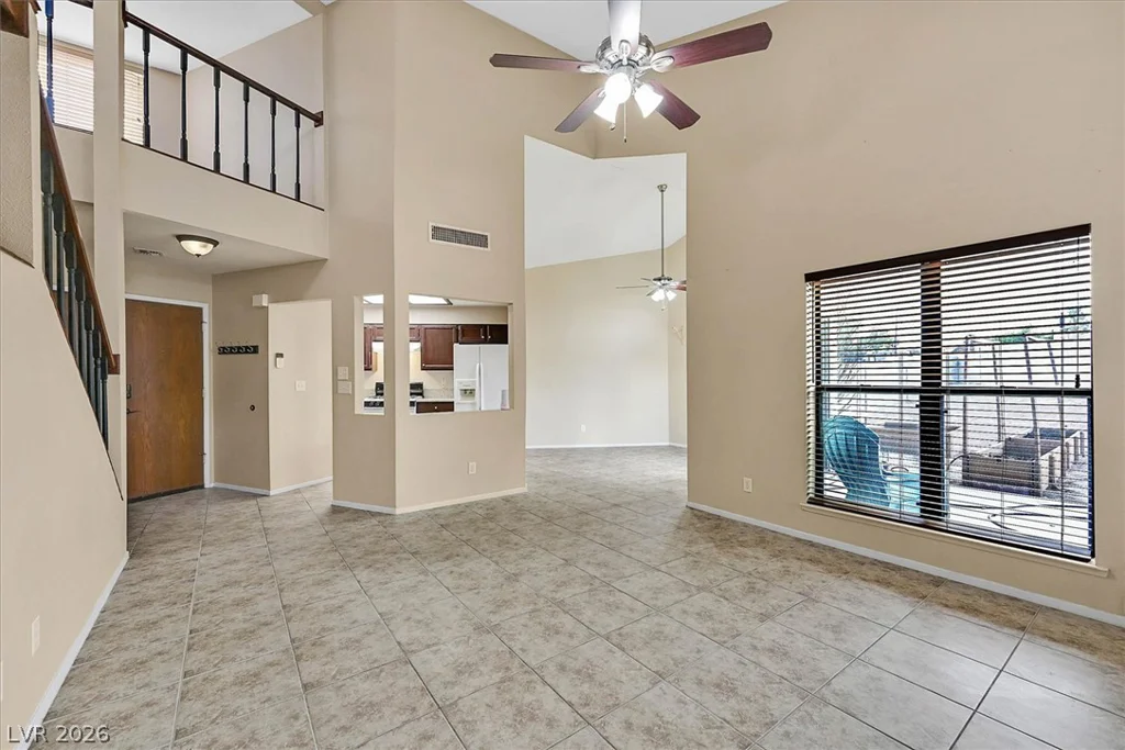 3820 Rhine, Las Vegas, NV 89108