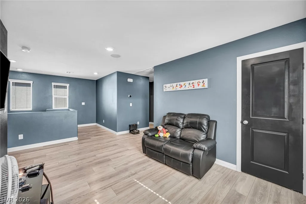 1205 Deep Valley, North Las Vegas, NV 89084