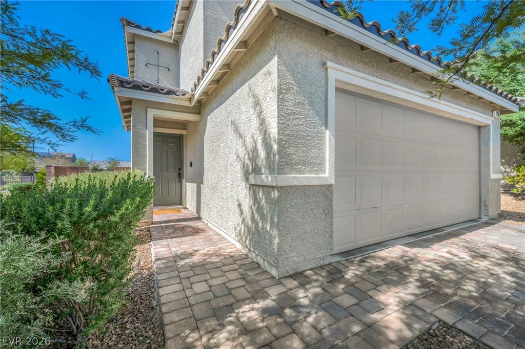 1205 Deep Valley, North Las Vegas, NV 89084