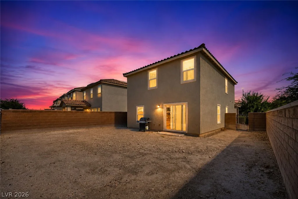 1205 Deep Valley, North Las Vegas, NV 89084