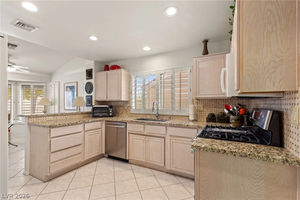2924 Lotus Hill, Las Vegas, NV 89134