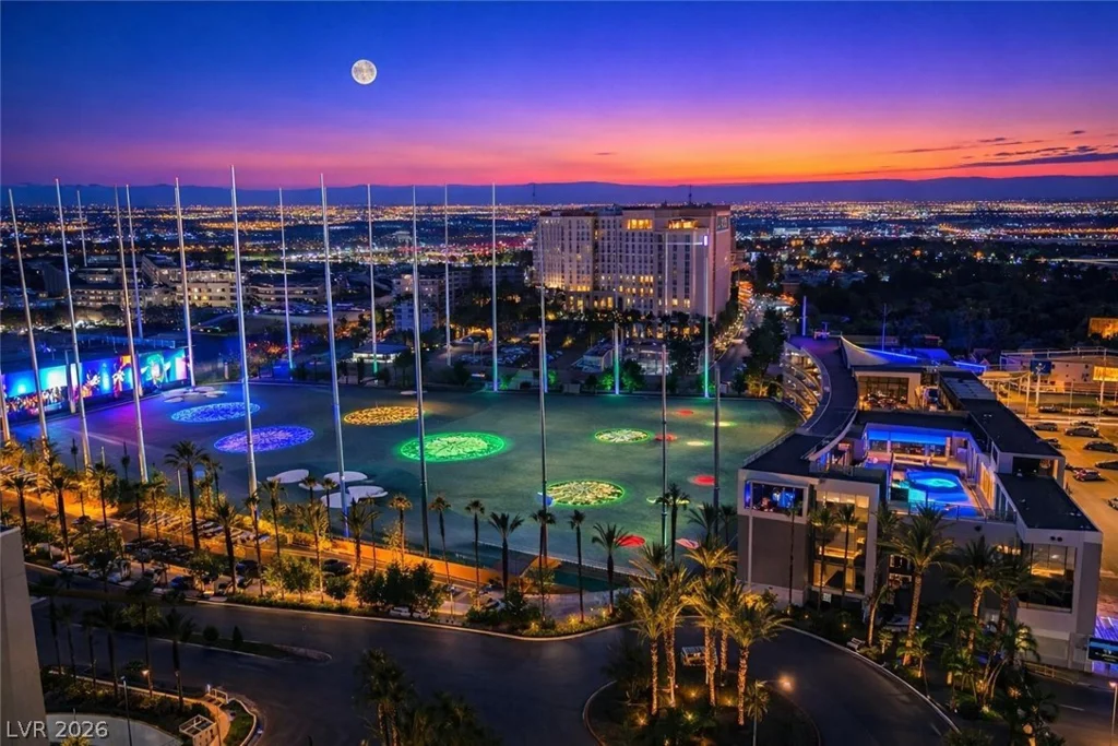 145 HARMON, Las Vegas, NV 89109