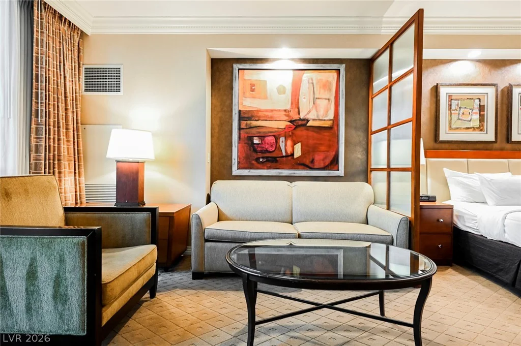 145 HARMON, Las Vegas, NV 89109