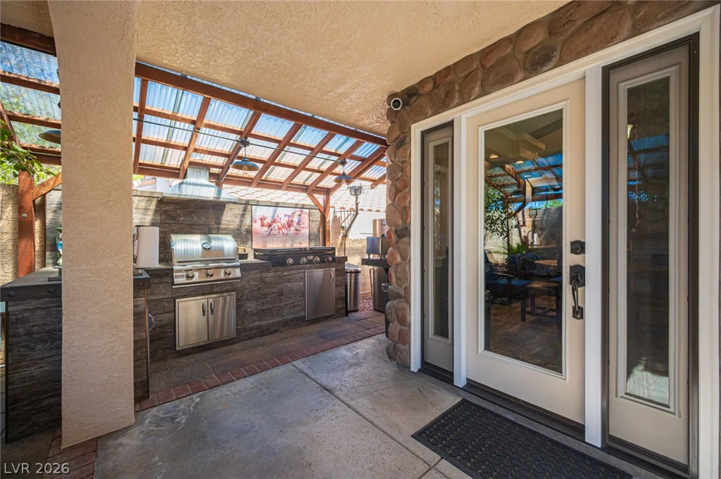 9412 Cedar Heights, Las Vegas, NV 89134