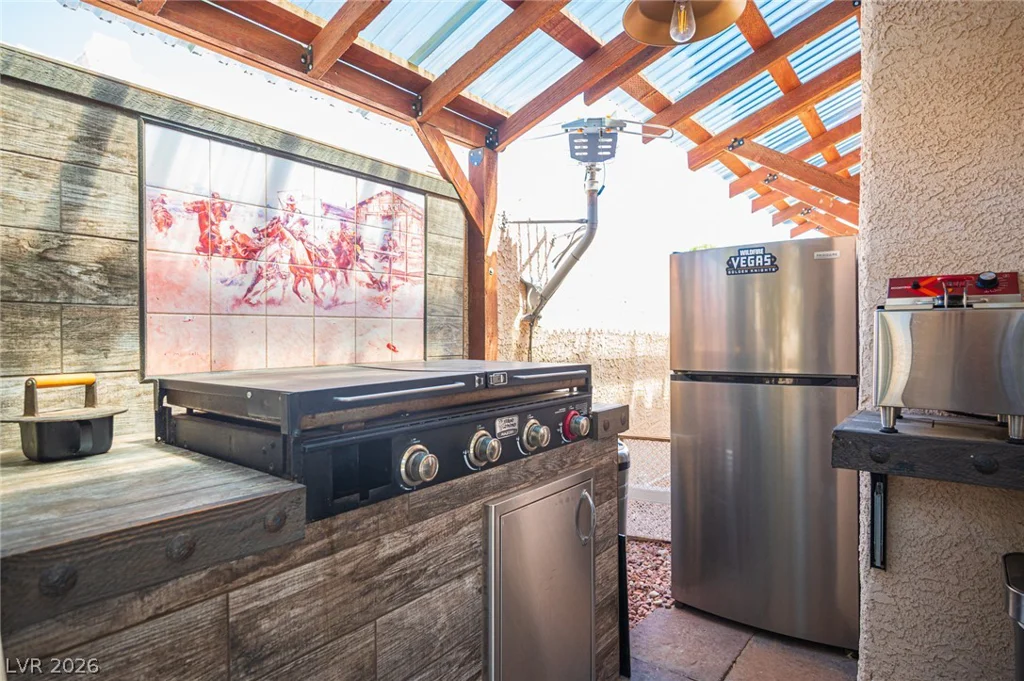 9412 Cedar Heights, Las Vegas, NV 89134