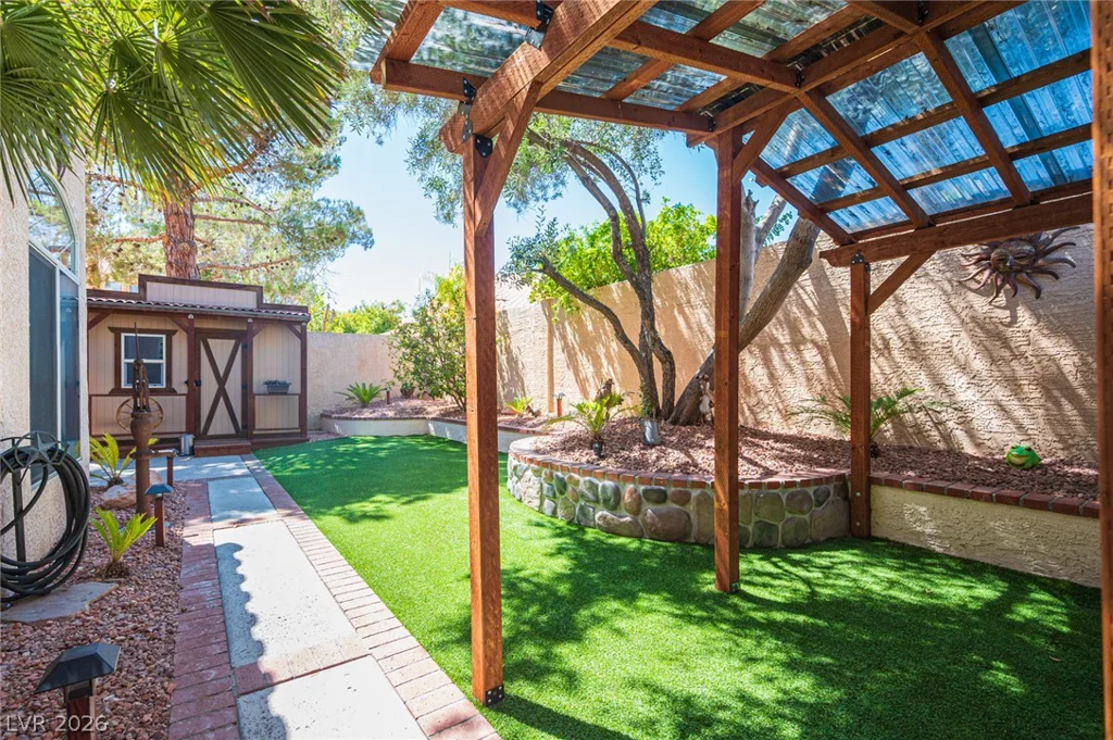 9412 Cedar Heights, Las Vegas, NV 89134