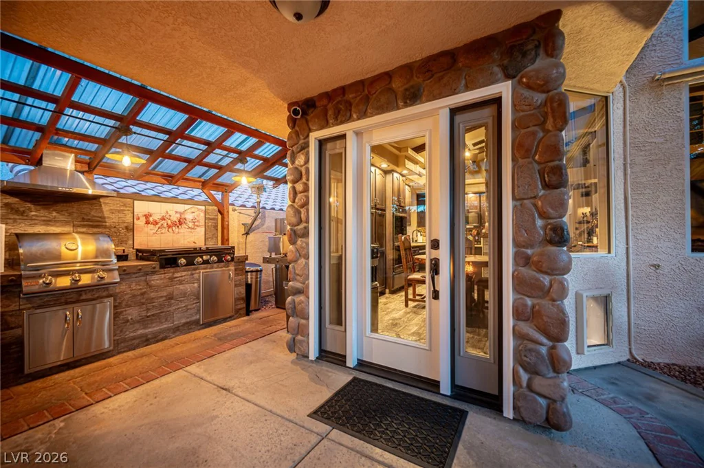 9412 Cedar Heights, Las Vegas, NV 89134