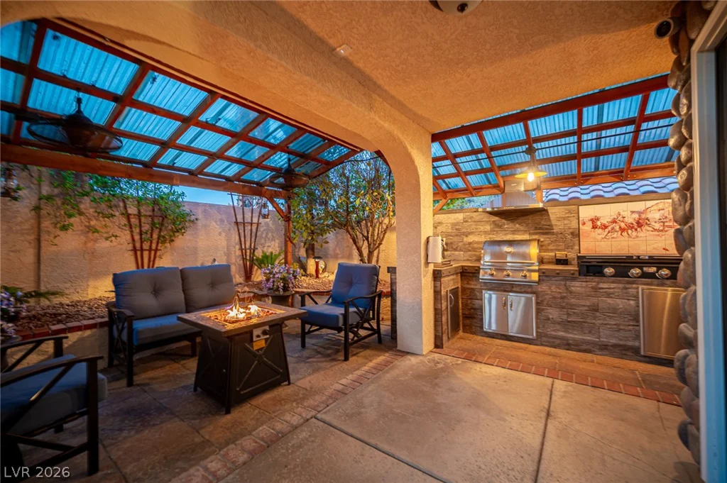 9412 Cedar Heights, Las Vegas, NV 89134