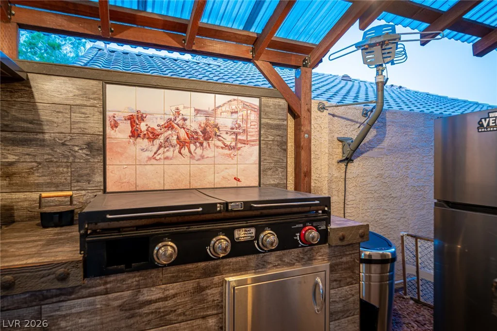 9412 Cedar Heights, Las Vegas, NV 89134