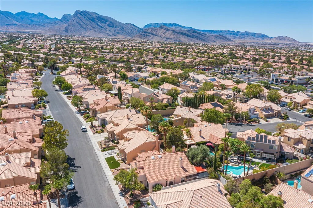 9412 Cedar Heights, Las Vegas, NV 89134